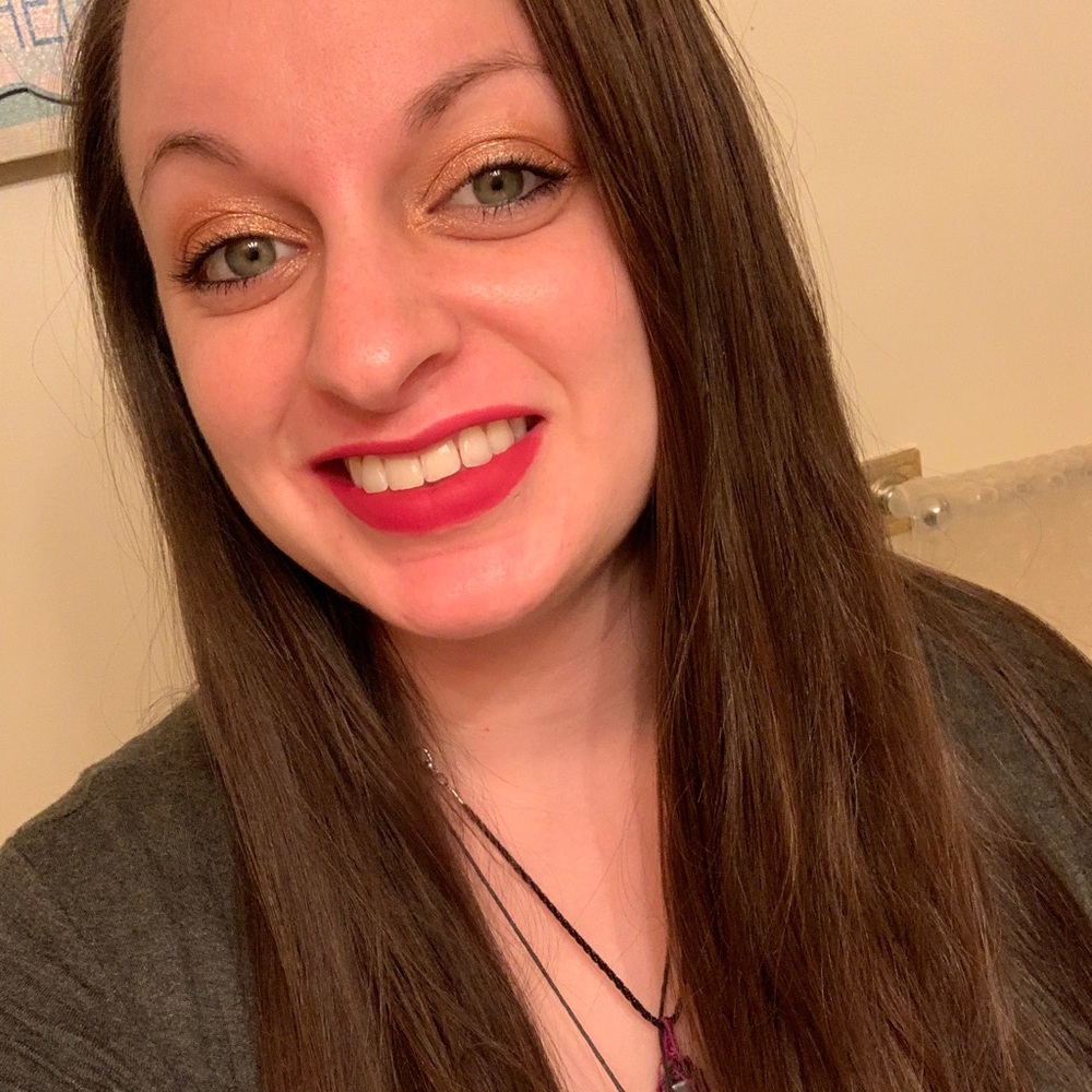 Meet your Posher, Brittany